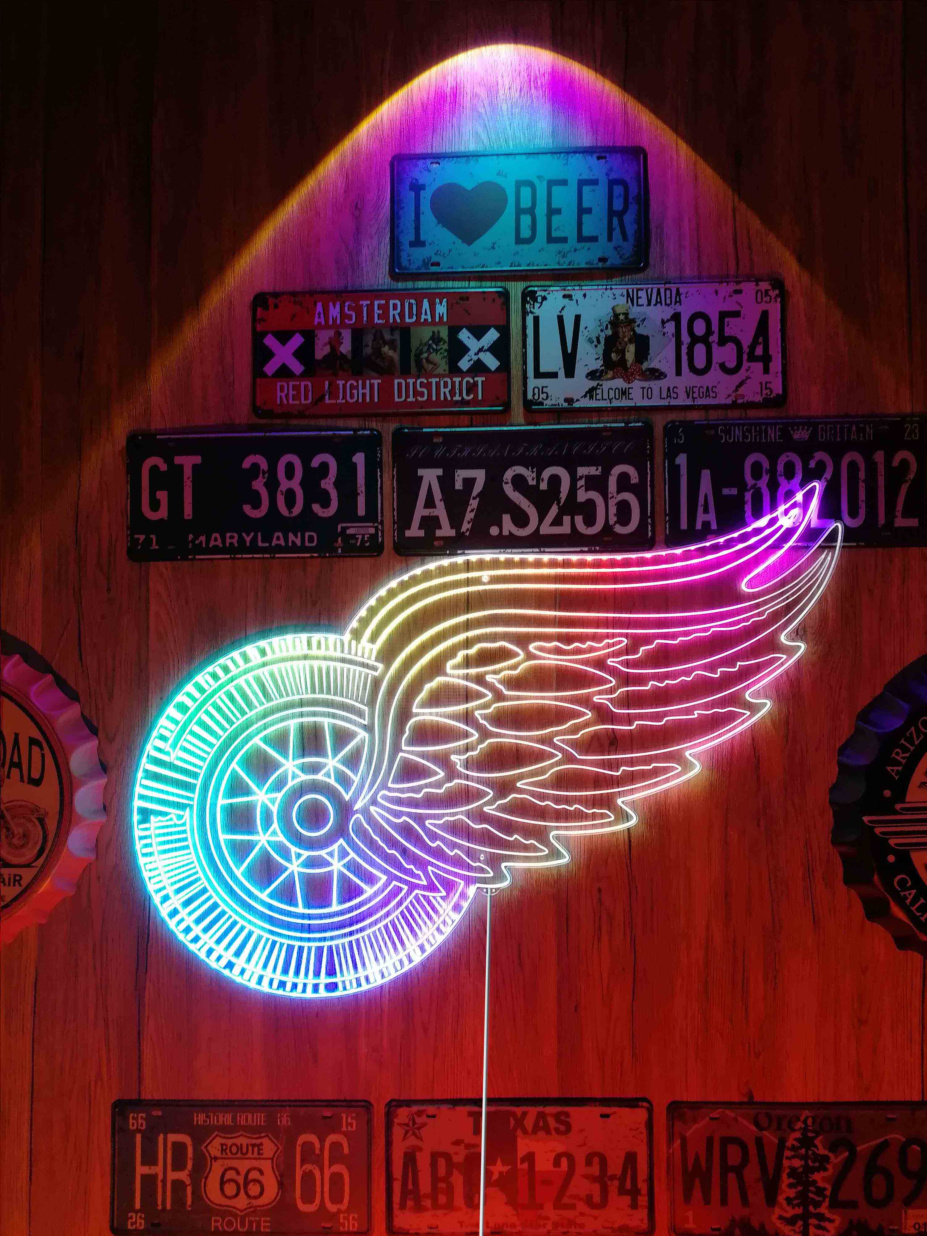 Detroit Red Wings Dynamic RGB Edge Lit LED Sign