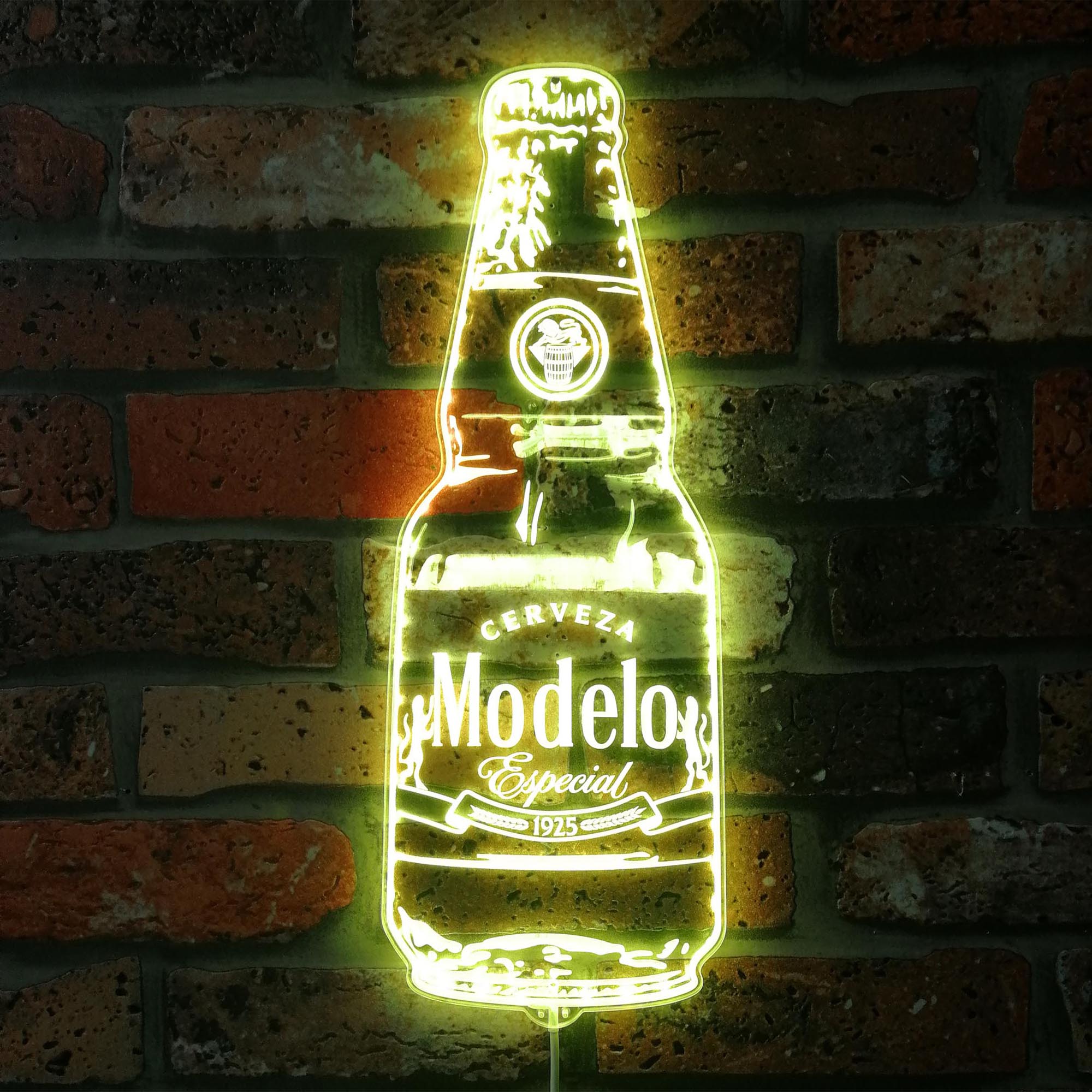 Modelo Cerveza Bottle Dynamic RGB Edge Lit LED Sign