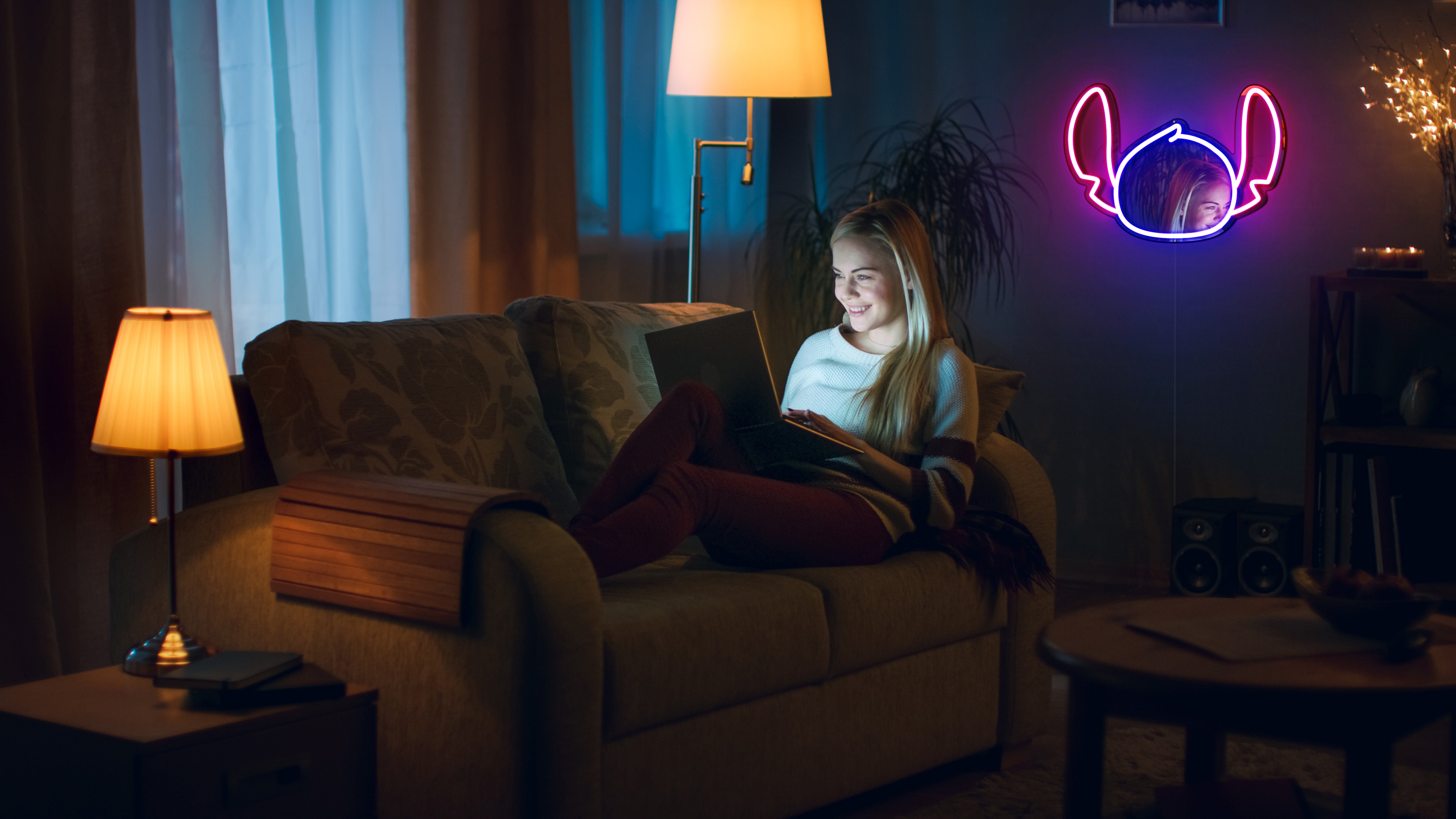 Sanrio - Cinnamoroll Neon Mirror LED Sign