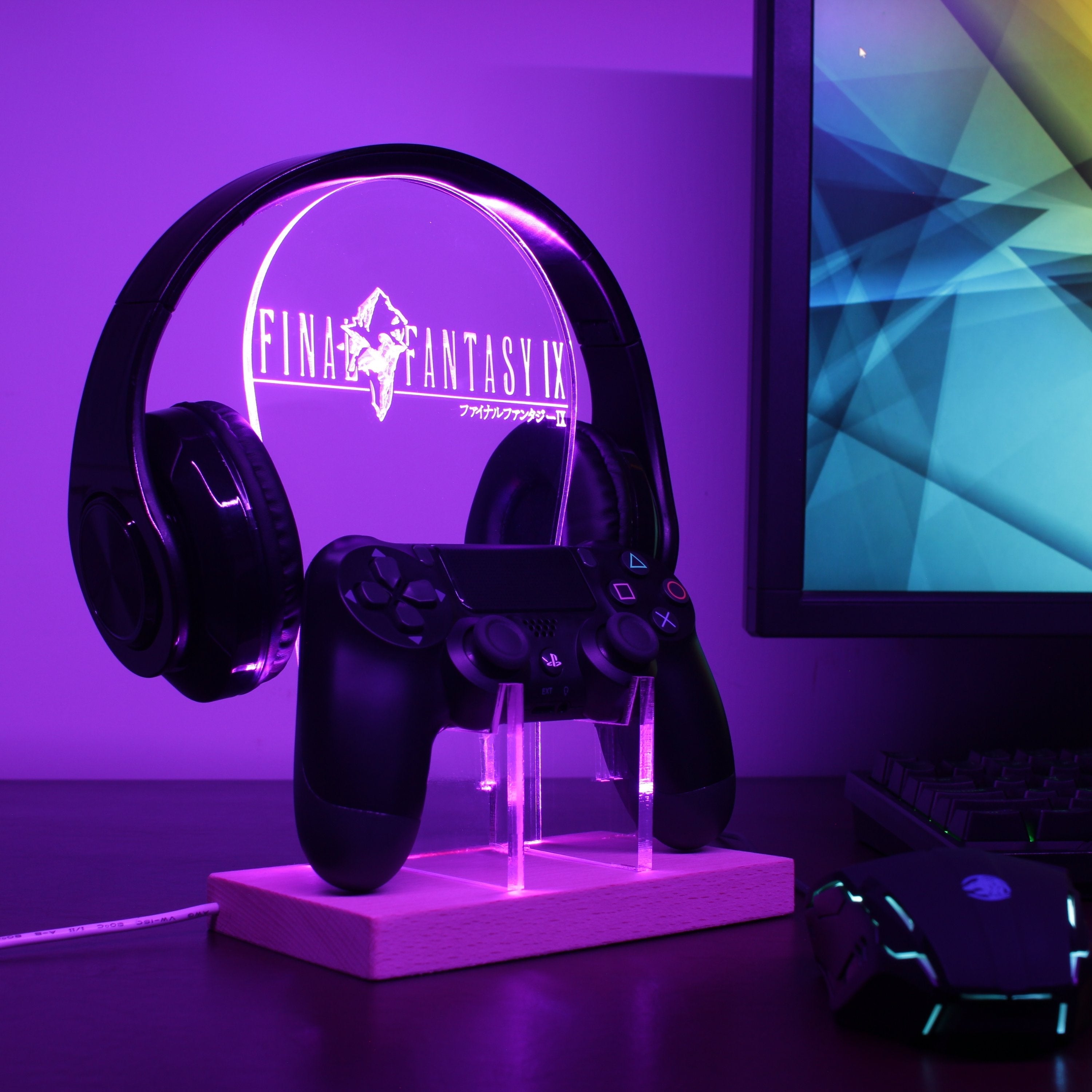 Final Fantasy 9 LED Gaming Headset Controller Stand