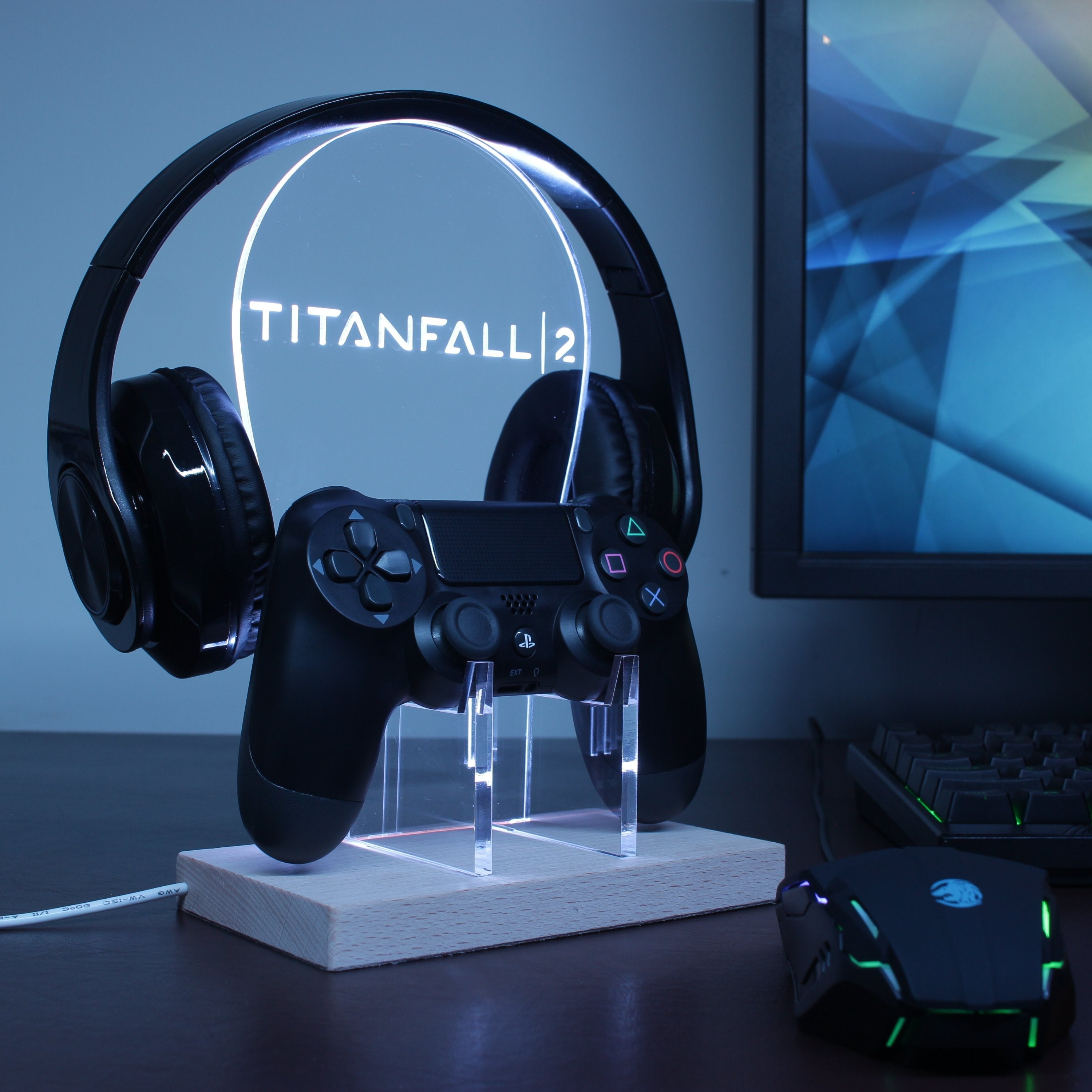 TitanFall 2 LED Gaming Headset Controller Stand