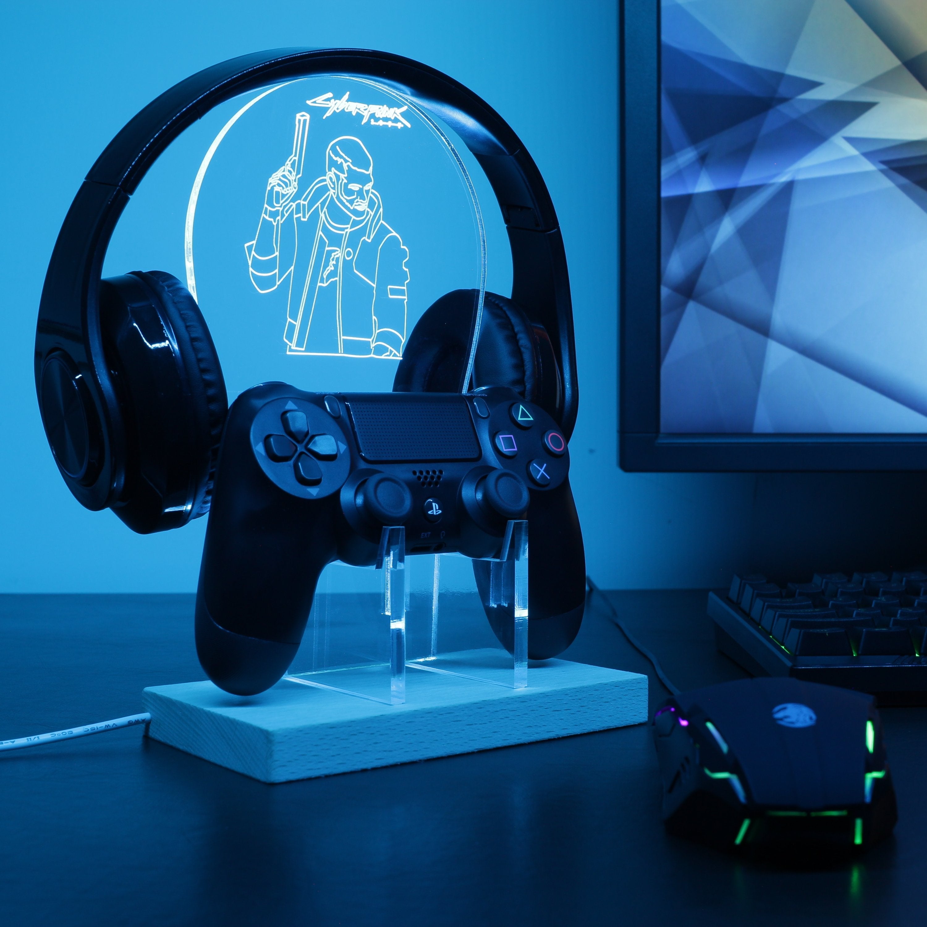 Cyberpunk 2077 male V LED Gaming Headset Controller Stand