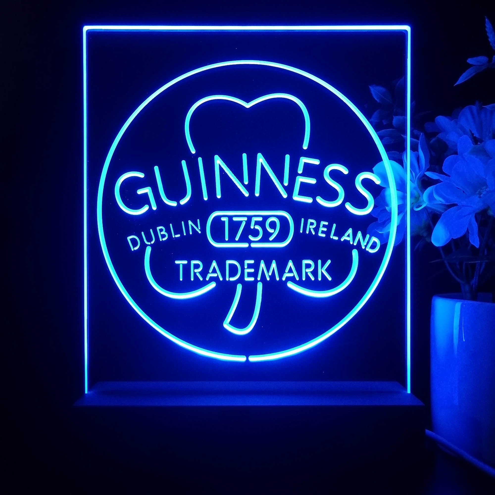 Guinness Shamrock Dublin Ireland 1759 3D Illusion Night Light Desk Lamp