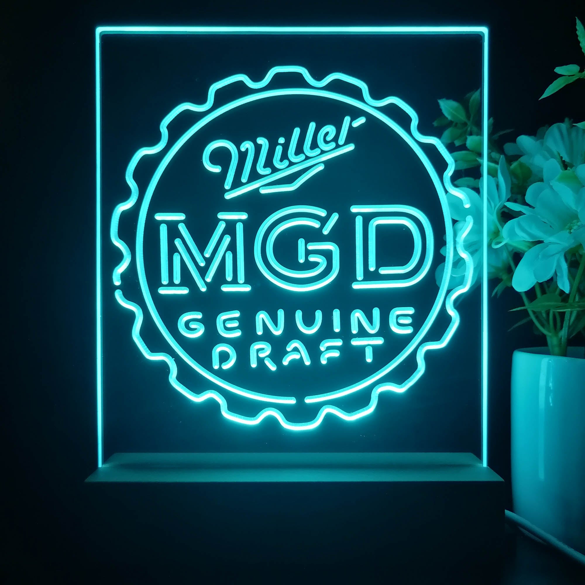 Miller Genuine Draft MGD 3D Illusion Night Light Desk Lamp