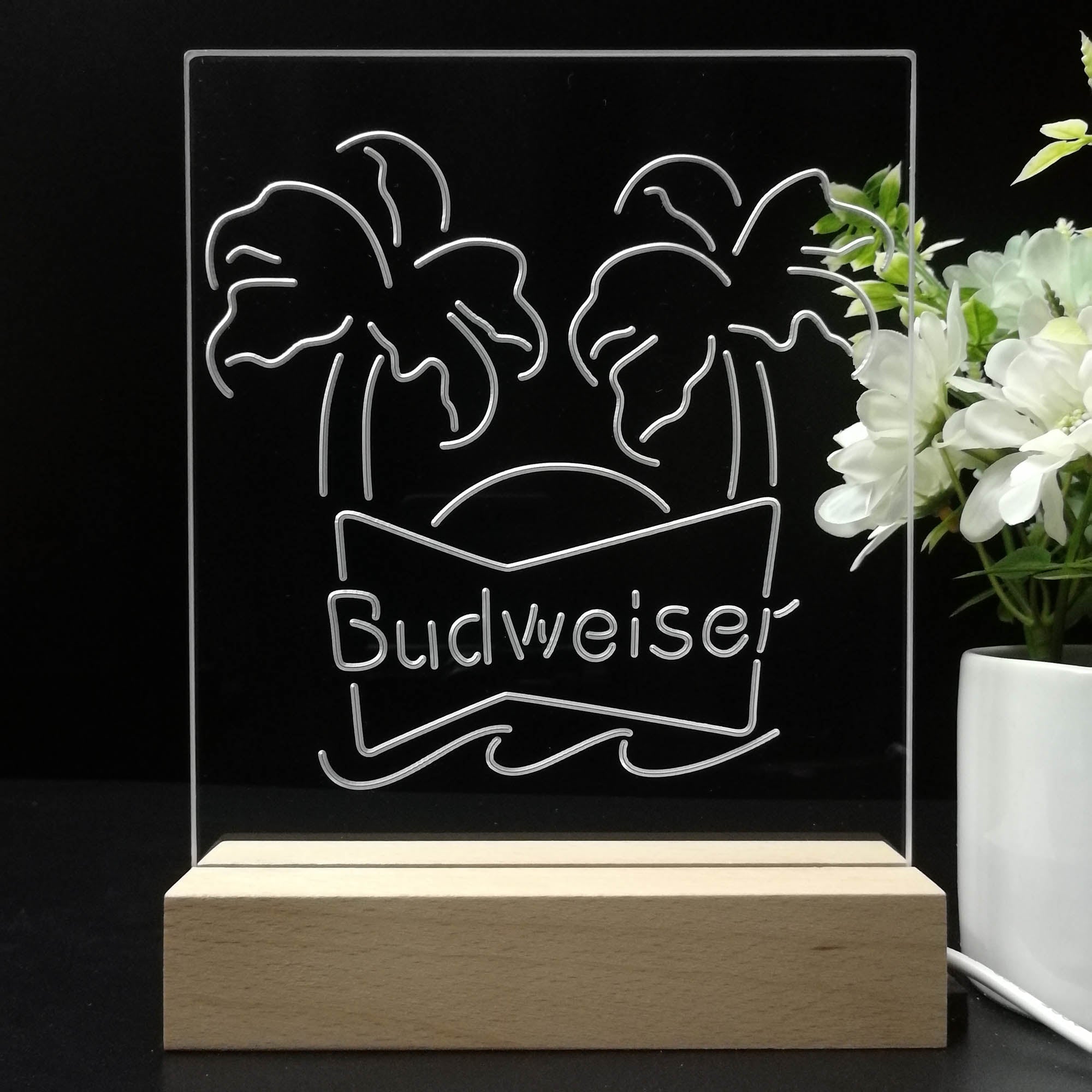 Budweiser Double Palm Tree Beer 3D Illusion Night Light Desk Lamp