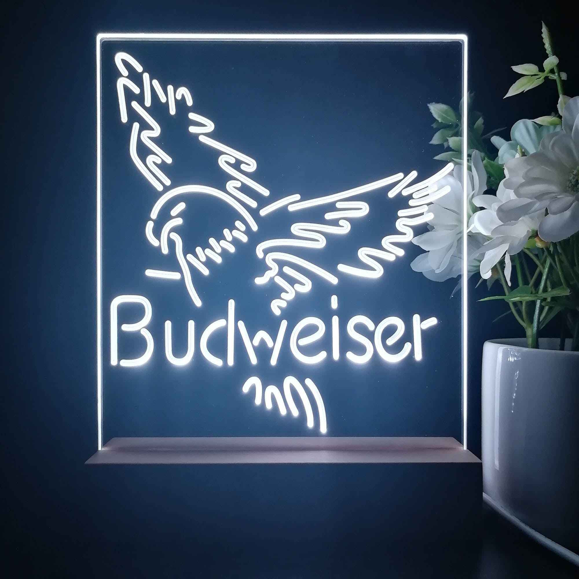 Budweiser Eagle 3D Illusion Night Light Desk Lamp