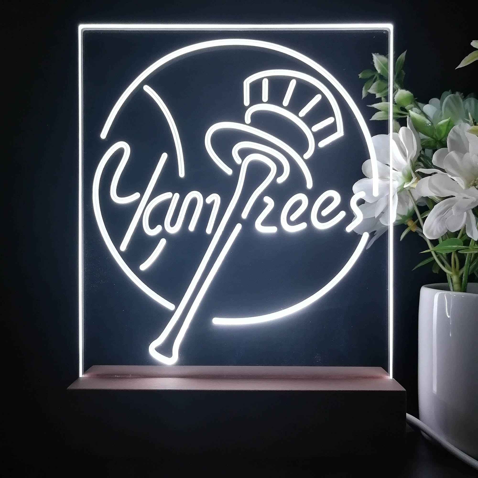New York Yankees Neon Sign Table Top Lamp