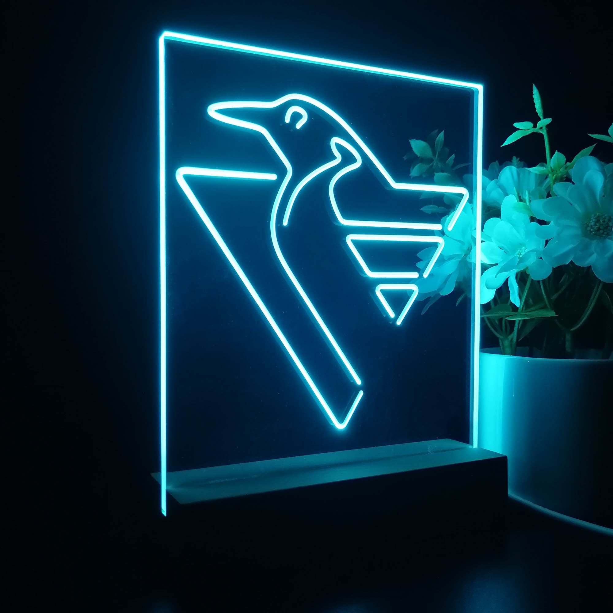 Pittsburgh Penguins 3D Illusion Night Light Desk Lamp