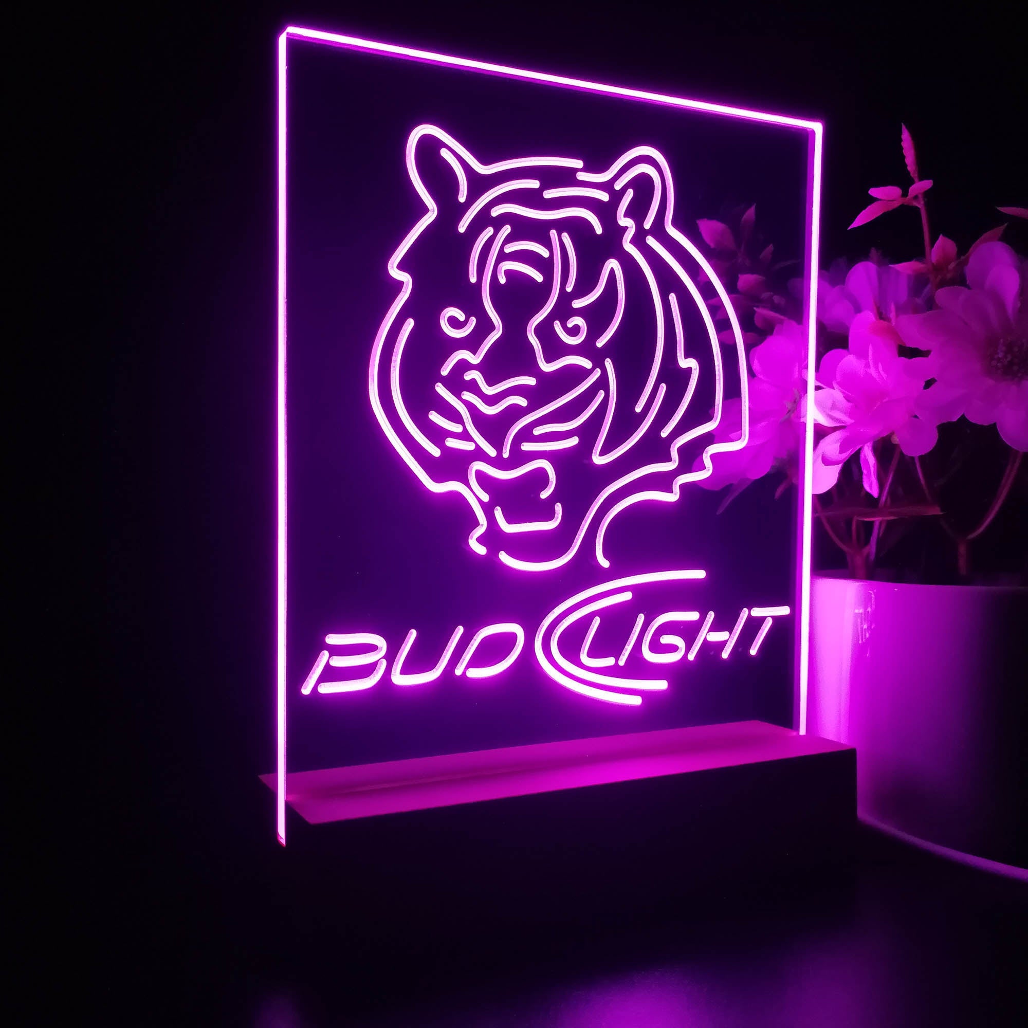 Bud Light Cincinnati Bengals 3D Illusion Night Light Desk Lamp