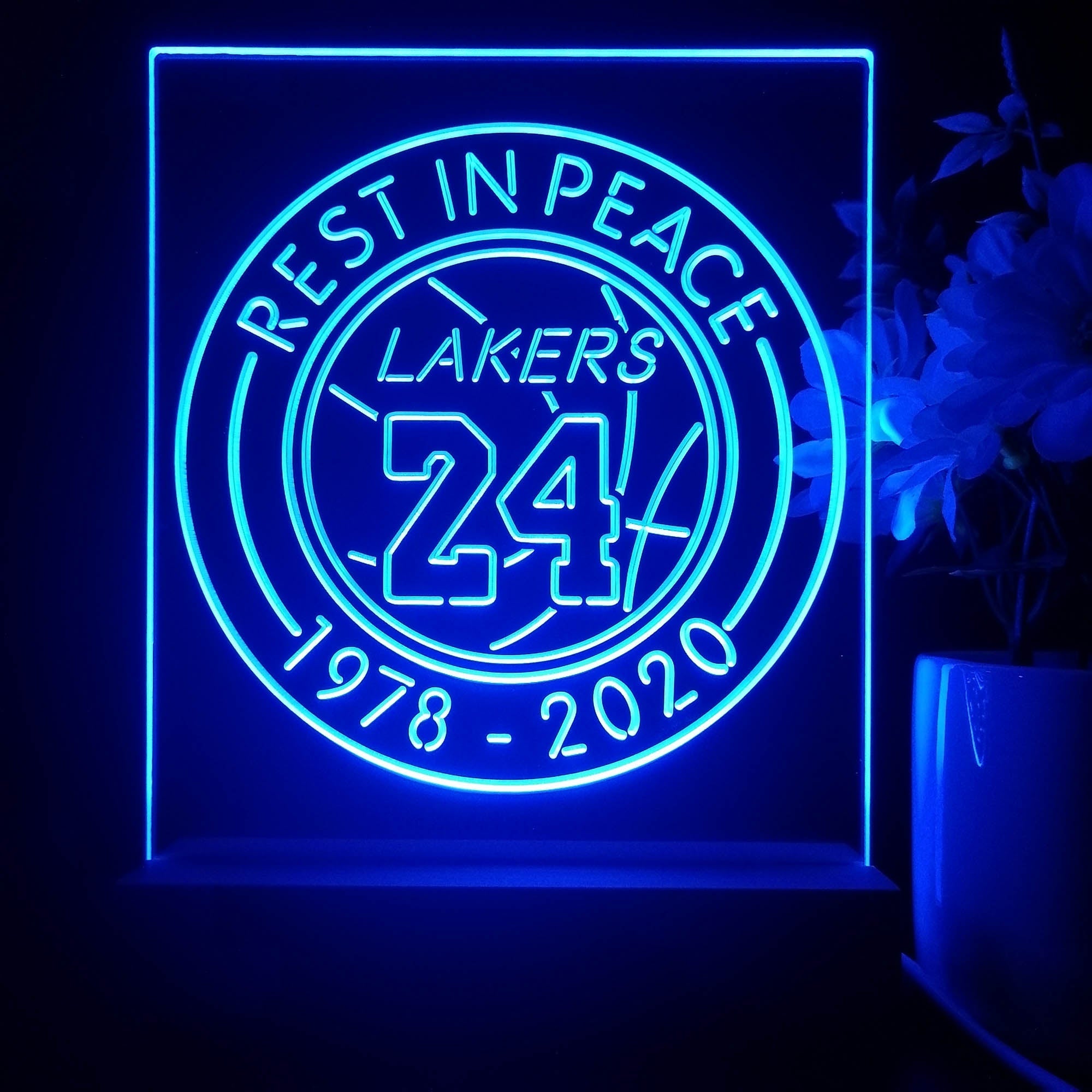 Lakers 24 Kobe Souvenir 3D Illusion Night Light Desk Lamp