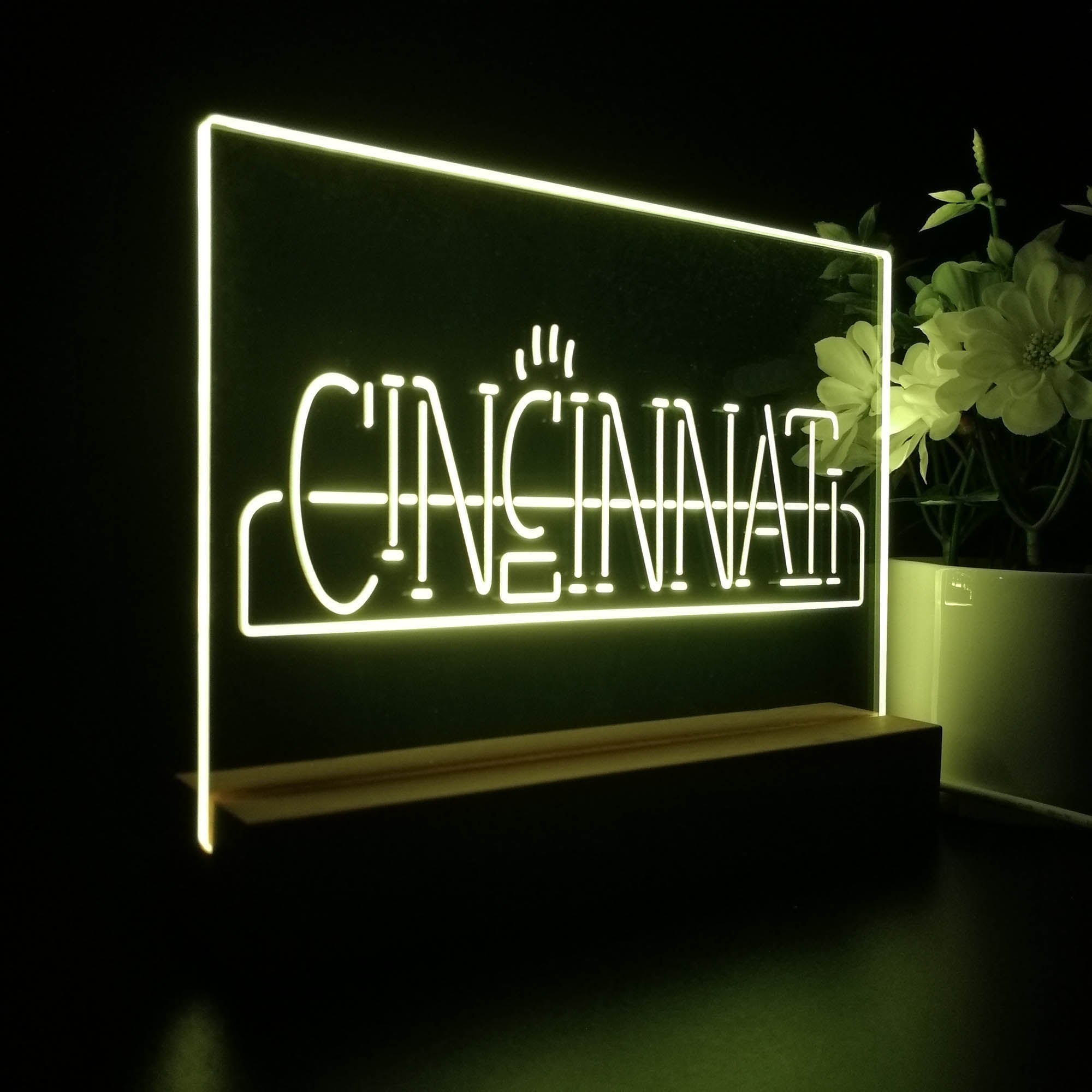 Cincinnati Bearcats Night Light Pub Bar Lamp