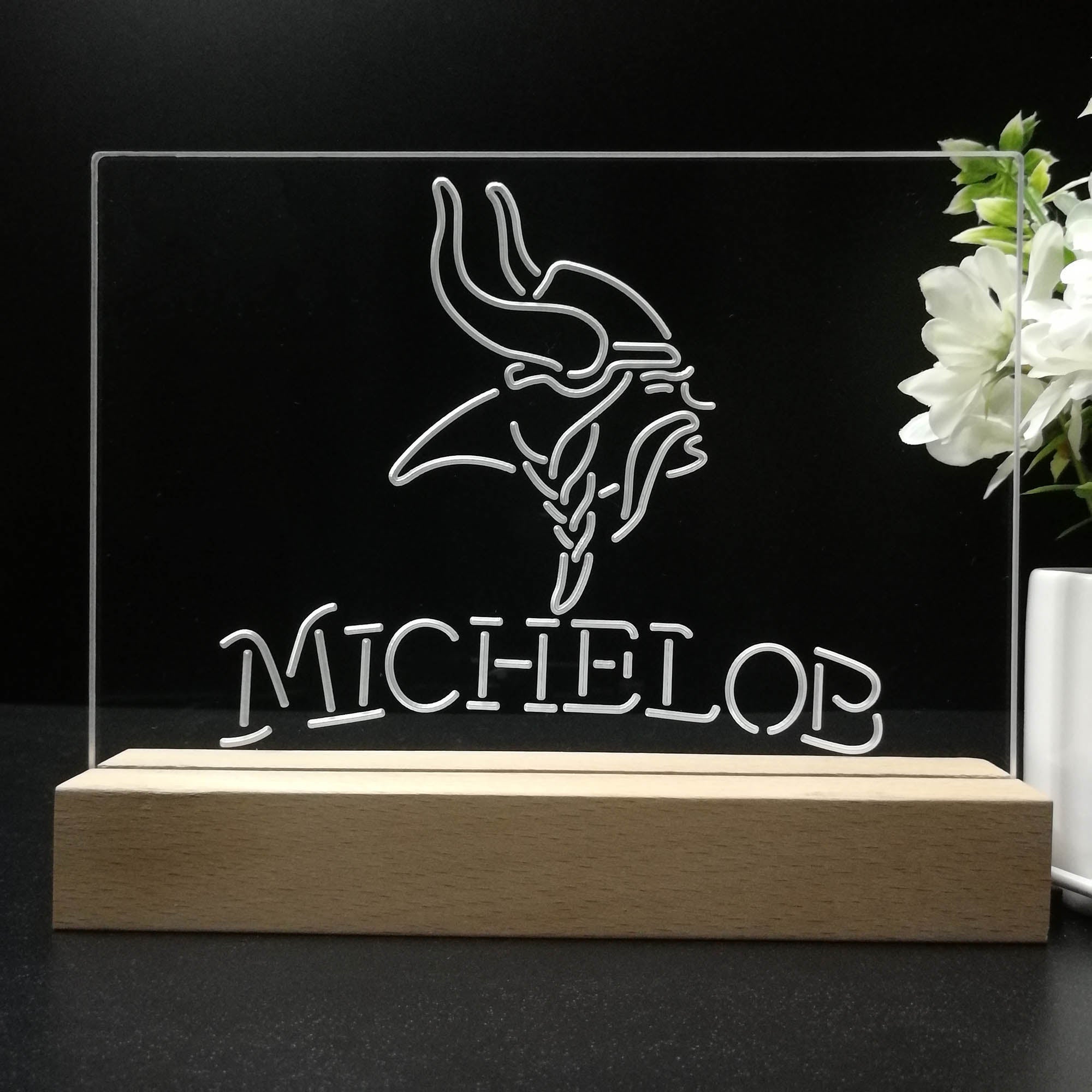 Michelob Bar Minnesota Vikings 3D Illusion Night Light Desk Lamp