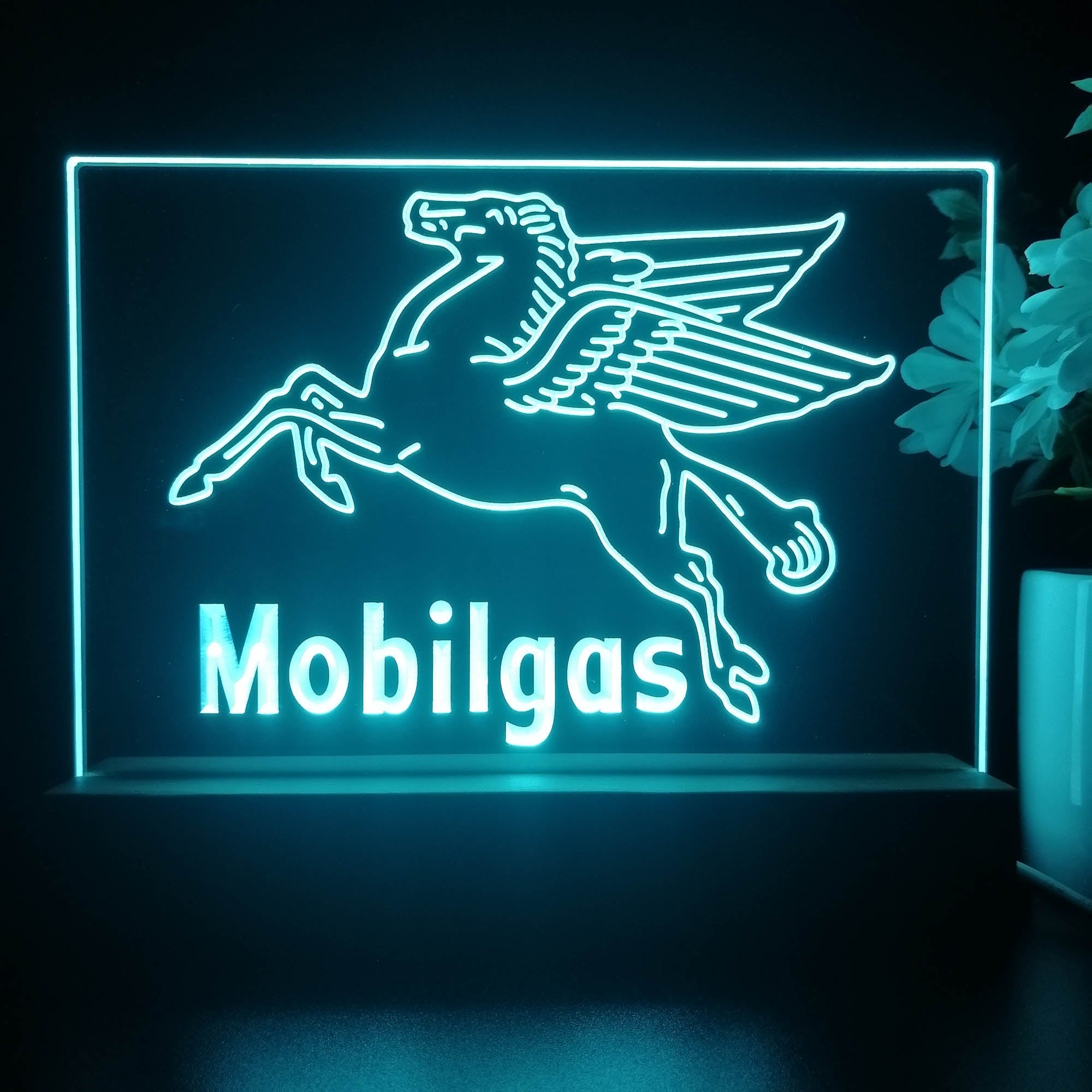 Mobil Gas Flying Horse 3D Illusion Night Light Desk Lamp